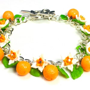Orange bracelet - handmade - Stunning summer bracelet