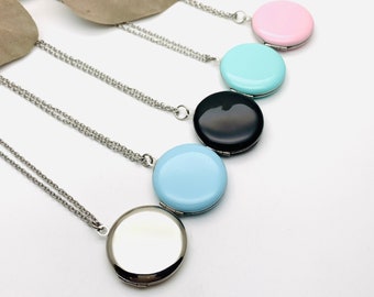 Collier médaillon porte photo rond en acier inoxydable et émail avec longue chaînette