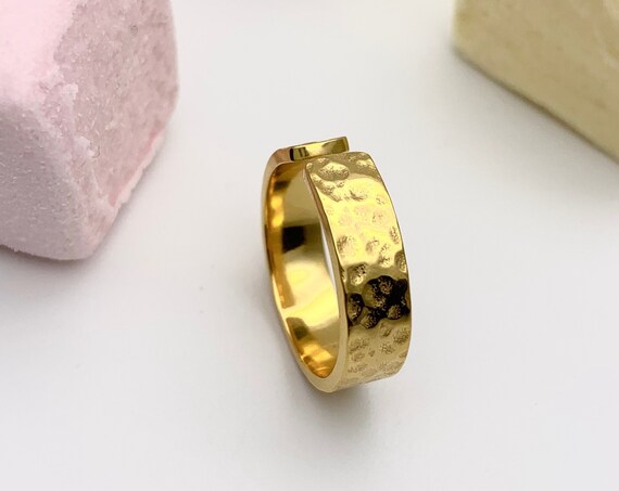Gold Ring hammered & open 18k gold plated stainless steel