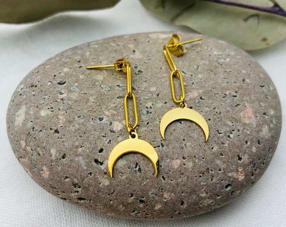 Crescent Moon Earrings 18k gold plated stainless steel