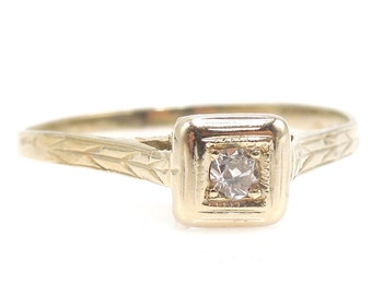 18K Yellow Gold Deco Diamond Ring