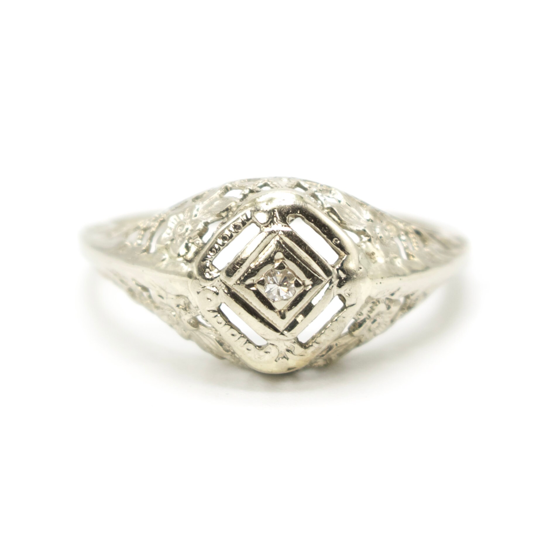 Charming Art Deco Filigree and Diamond Ring in White Gold - Etsy