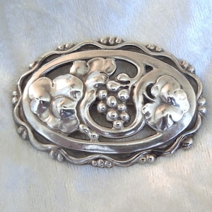 Vintage Georg Jensen Sterling Silber Trauben Motiv Brosche (1930s - 1940s)