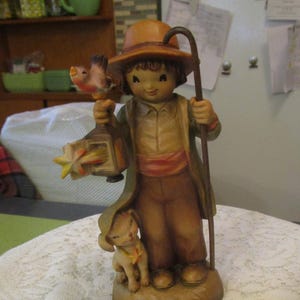 Anri Figurine, Guiding Light, Anri Carvings, Vintage Anri, Juan Ferrandiz, Ferrandiz Anri, Folk Art, Vintage Carvings, Carved Figurines