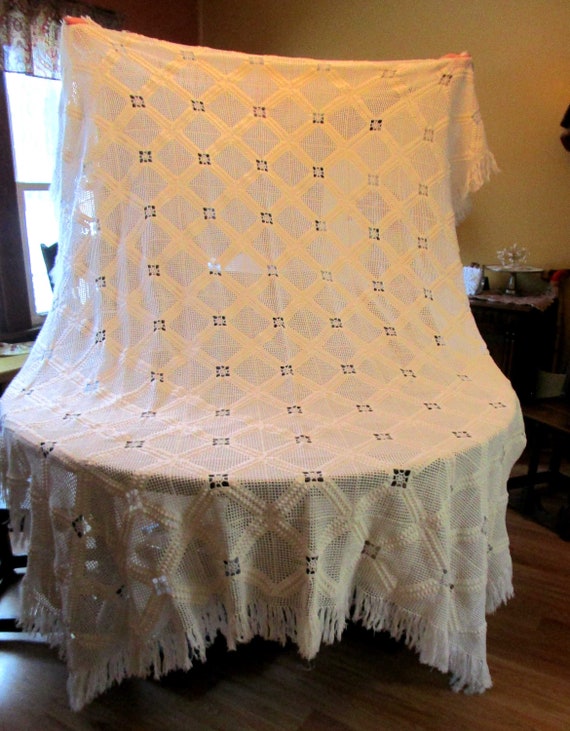 Popcorn Bedspread Crocheted Bedspread Vintage Bedspreads Etsy
