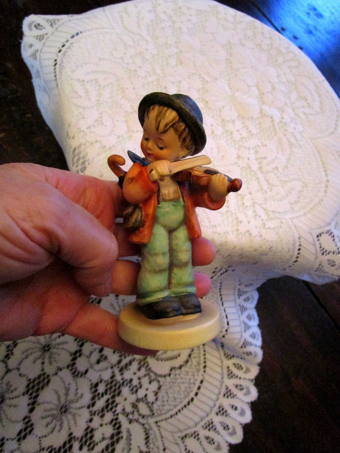 Hummel Figurine, Little Fiddler, Bee Mark, Vintage Hummels, Hummel Figurines, Violin, Musician