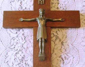 Oak Cross, Wall Cross, Vintage Crucifix, Religious Decor, Vintage Religious, Vintage Cross, Religious Antiques, Wooden Cross, Jesus