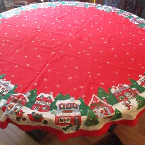 70in, Christmas Tablecloth, Print Tablecloth, Snowman, Winter Tablecloth, Round Tablecloth, Vintage Tablecloth, Table Linen, Christmas Decor