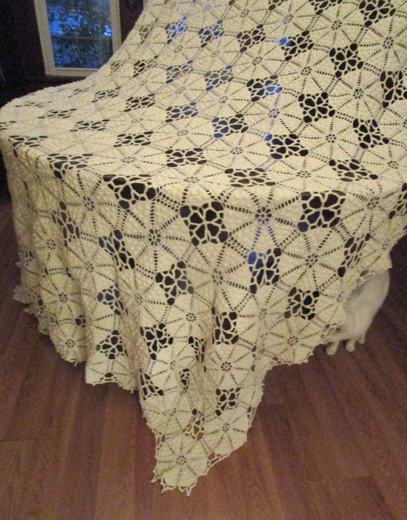 Popcorn Bedspread, Coverlet, Vintage Bedspreads, Vintage Afgans, Vintage Bedspread, Vintage Linens, Crochet Bedspread, PO#5