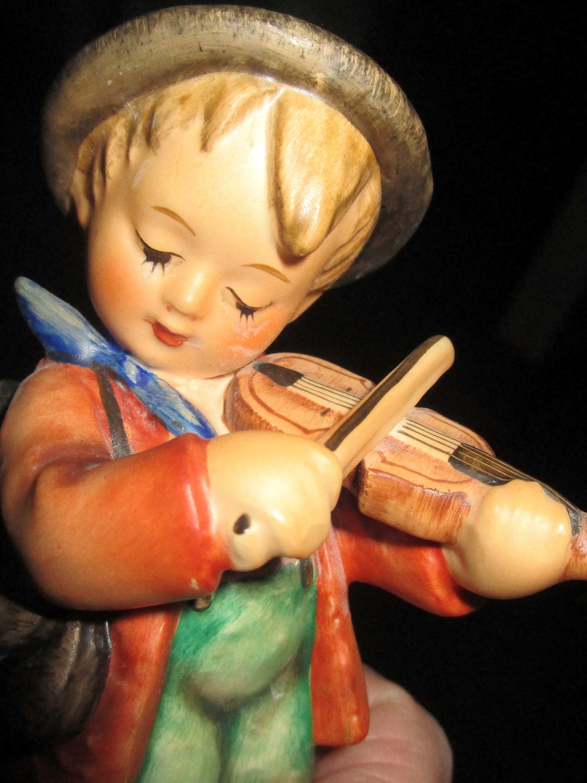 Hummel Figurine Little Fiddler Vintage Figurines Porcelain Etsy