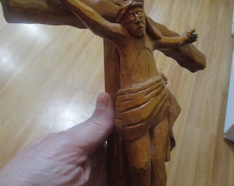 16 inch, Folk Art, Crucifix, Wall Cross, Hand Carved, Religious Decor, Wall Art, Vintage Religious, Wooden Cross, Jesus, Wooden Crucifix