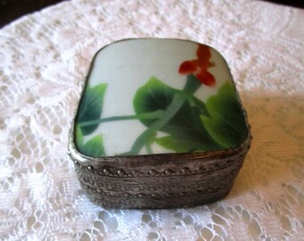 Trinket Box, Silver Box, Miniature Box, Porcelain Box, Ring Box, Vintage Boxes, Vintage Box, Pill Box, Floral Box, Asian Decor,
