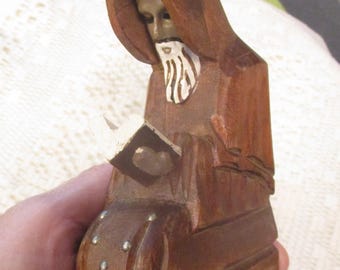 Medieval Monk, Carved Monk, Antique Carvings, Medieval Decor, Monk Statues, Monk Figurines, Religious Carving, Religious Decor