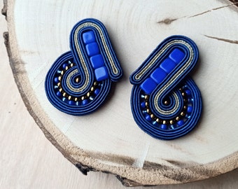 Small square blue and gold soutache jewellery clip on earrings for women, cobalt blue art deco women stud earrings, everyday gold earrings