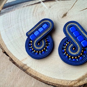 Small square blue and gold soutache jewellery clip on earrings for women, cobalt blue art deco women stud earrings, everyday gold earrings image 5