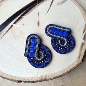 Small square blue and gold soutache jewellery clip on earrings for women, cobalt blue art deco women stud earrings, everyday gold earrings image 6