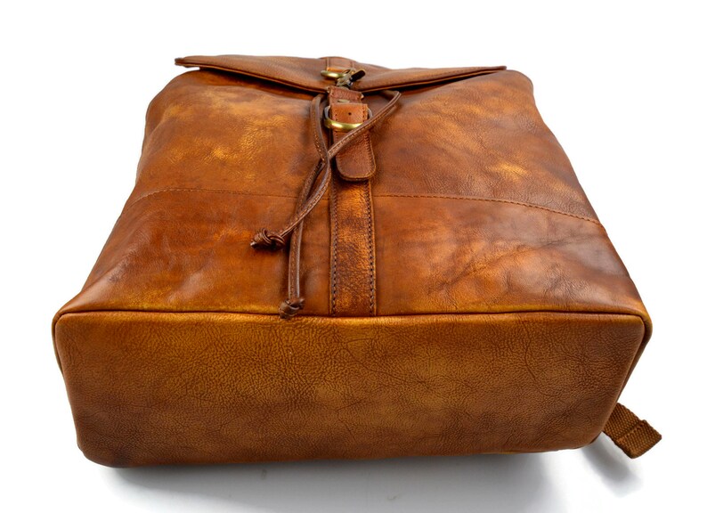 Sac à Main Italien En Cuir Grainé Marron Foncé - Occasion