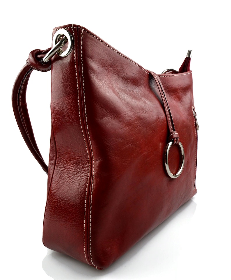 Red Leather Women Handbag Luxury Shoulder Bag Elegant and Stylish Made in Italy Fashionable Women Handbag image 2