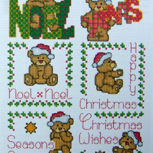 Cartes de Voeux Oursons de Noel, 6 grilles point de croix pour faire des cartes ou des decoarations.