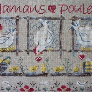 Mother Hens counted cross stitch chart. French wording