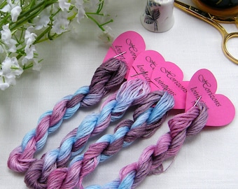 113 – Horizons Lointains, Fils à Soso hand dyed variegated stranded cotton skein, pretty hand dyed yarn.