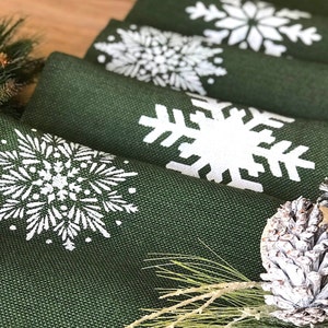 Forest Green Christmas Table Runner Green Burlap with Tossed White Snowflakes, Country Farmhouse Decor, Holliday Linens , Custom Listing