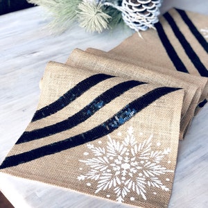 Magical Winter Christmas Table Runner , Farmhouse Christmas Decoration Country Linens Holiday Decor Christmas Gift Handmade Table Decor