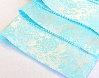 Turquoise Spring  Napkins / Wedding Napkins  / Dinner Napkins / Party Napkins  Set of 4 / Handmade in the USA