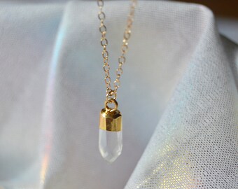 Clear Quartz Crystal Point Necklace, Protection Necklace, Small Crystal Point, Healing Crystal Necklace, Boho Necklace, Stone Necklace