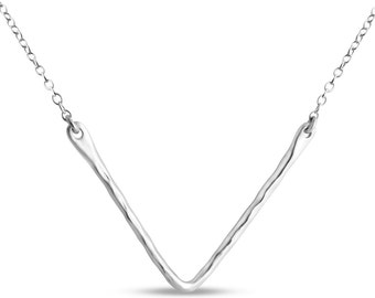 Hammered V Sideways Charm Pendant Necklace 925 Sterling Silver  N0763S