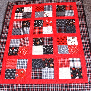 Red, black, woodland baby quilt