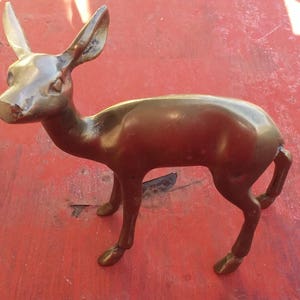 Vintage brass gazelle, solid brass gazelle, brass gazelle figurine, animal statue, gazelle statue, gazelle, animal lovers (kre1)