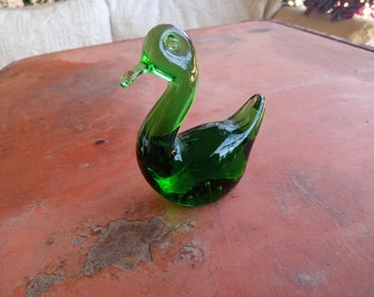 Blown glass miniature duck, blown glass figurine, green glass duck, murano duck, glass animal, animal lovers, green duck (vitr)