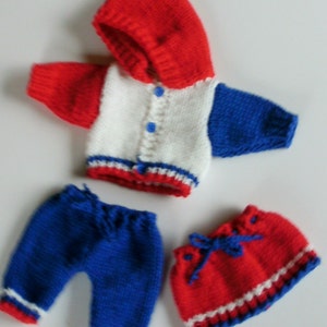 Édition Patriotic Sky — Jogging | Modèle de tricot pour poupées de 14 à 16 po. (téléchargement numérique)