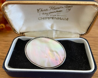 Early Australian Mother of Pearl and Silver Brooch2