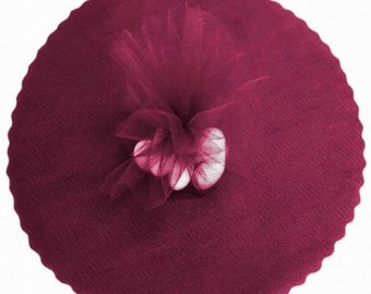 100 Scalloped Tulle Circles 9" Wedding Favor Wrap - Burgundy