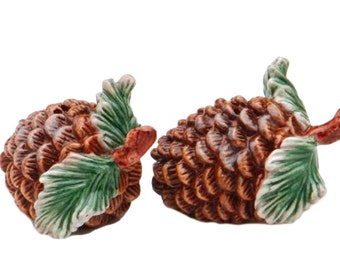 A Pair of Pine Cones with Stem and Leaves Salt and Pepper Shakers
