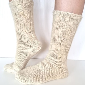Hand Knit Wool Socks. Wool Socks in Ivory. Pure Sheep Wool. Woman Wool Socks..