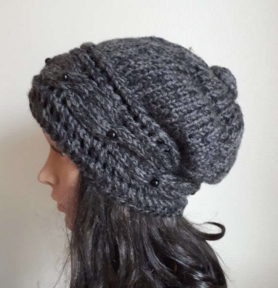 gray knit cap