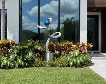 Doddle (modern minimal fine art, large yard sculpture )