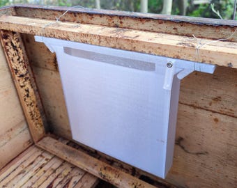 Capsule feeder for bees 0,5l