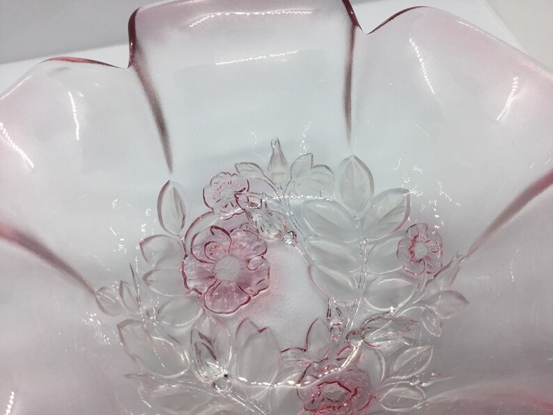 Mikasa Rosella Fluted Bowl