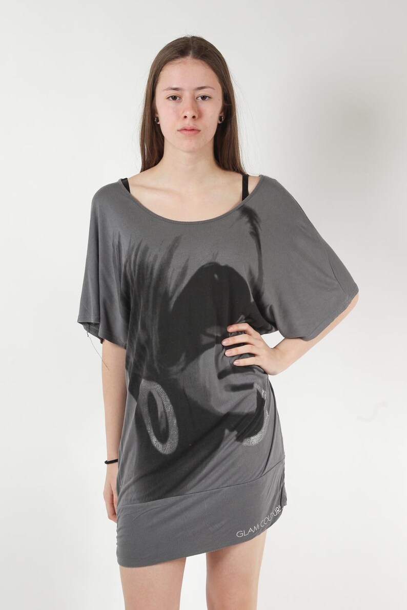 1980s FACE Print Dress Vintage 80s Grey Metallic GLAM Couture Dolman Sleeves Boho Sparkly Silver Tshirt Party Cocktail Mini Dress Medium