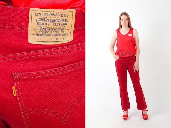 red levi jeans