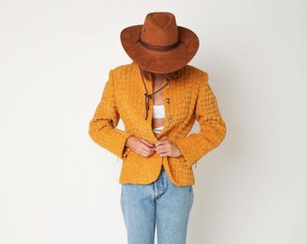 Emanuel Ungaro Bouclé Blazer Vintage 90s Gold Wool Jacket Designer Fitted Quiet Luxury Italy M