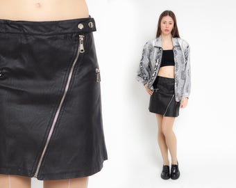 Faux Leather Mini Skirt Black Exposed Zipper Skirt Y2K High Waisted A Line Skirt Retro 00s Plain Zip Up Vegan Vintage 2000s Small Medium