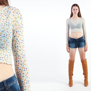 Camiseta azul con estampado floral de los años 90, camiseta retro grunge con estampado floral transparente, camiseta de manga larga, camiseta vintage Y2K para fiesta rave, camiseta ajustada corta de los años 90, tallas S y M