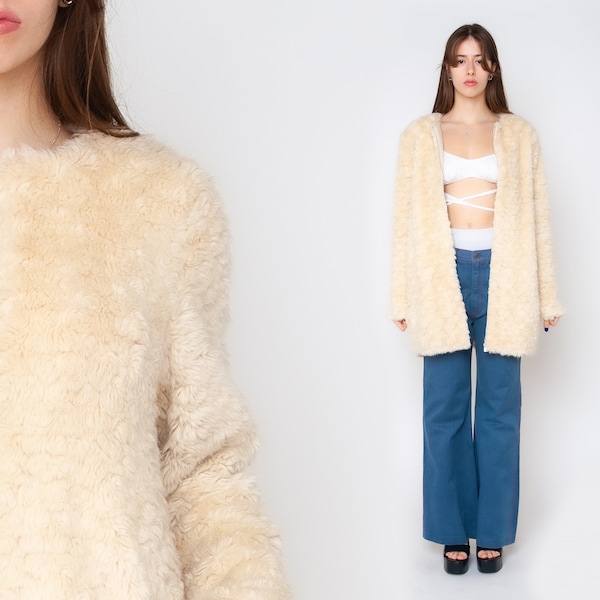 Vintage 90’s white faux fur jacket