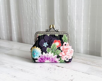 Japanese Floral Coin Purse: Wallet Card Holder with Kiss Clasp