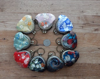 Embroidery Mini Coin Purse with KeyChain Kiss Lock